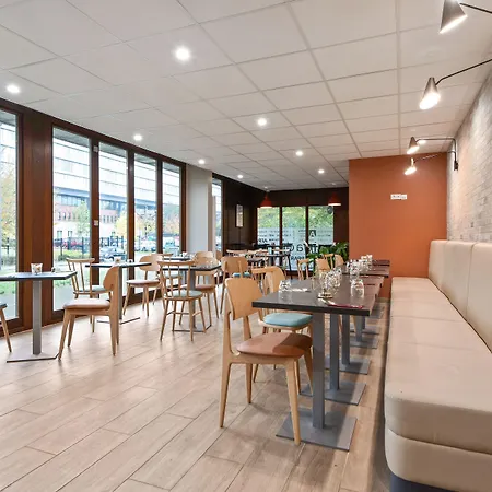 Appart'city Confort Grand Palais 3*