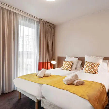 Aparthotel Appart'city Confort Grand Palais 3*