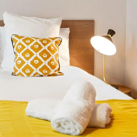 Appart'city Confort Grand Palais Apartahotel 3*