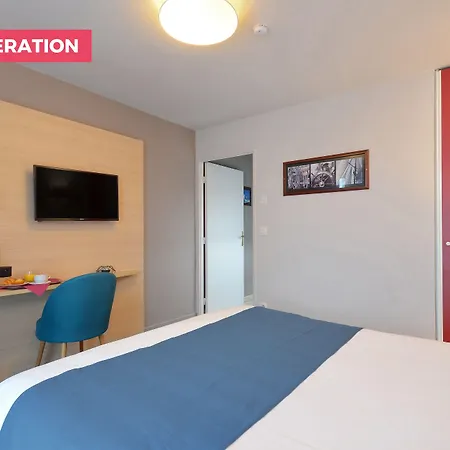 Appart'city Confort Grand Palais 3*