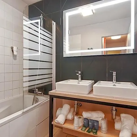 Appart'city Confort Grand Palais Aparthotel