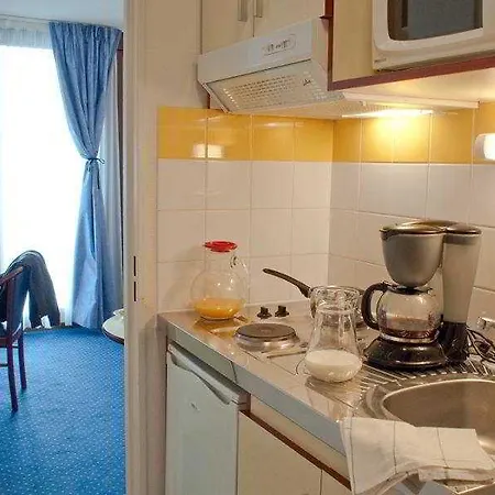 Appart'city Confort Grand Palais Lila