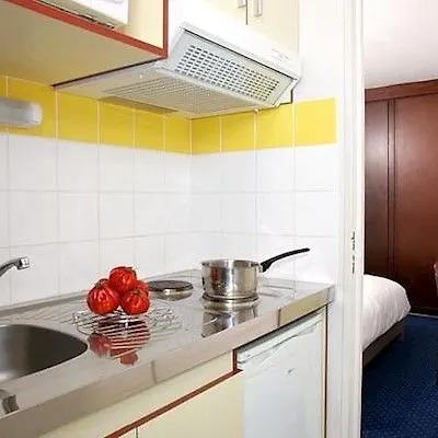 Appart'city Confort Grand Palais Apartahotel Lila