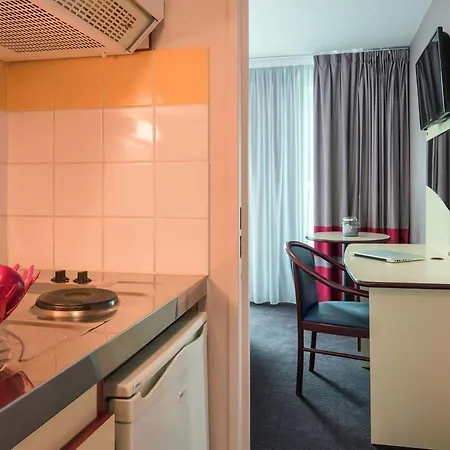 Appart'city Confort Grand Palais 아파트호텔 3*