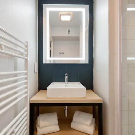 Appart'city Confort Grand Palais Lejlighedshotel 3*