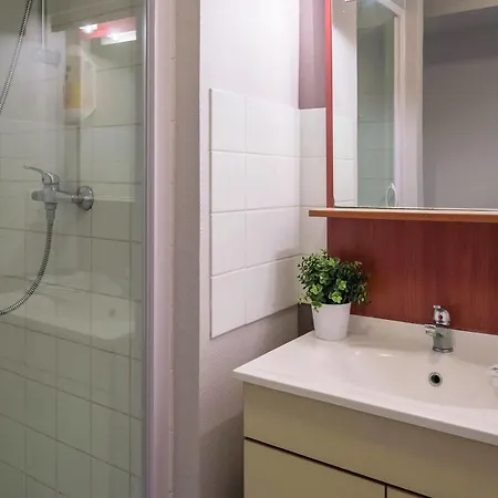 Appart'city Confort Grand Palais Appart hôtel 3*