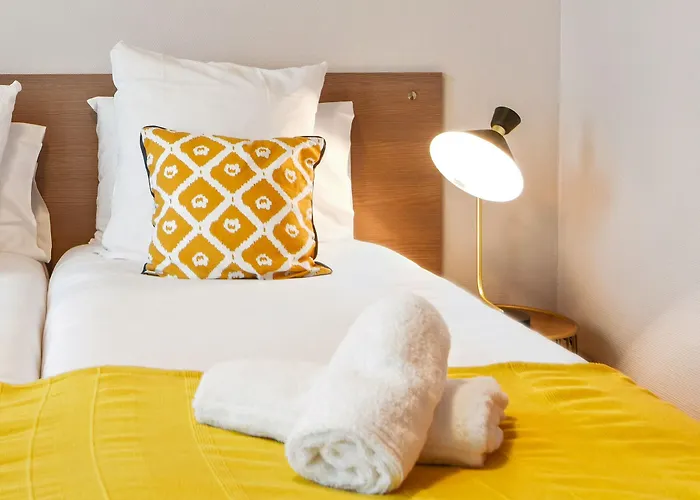 Appart'city Confort Grand Palais Appart hôtel 3*