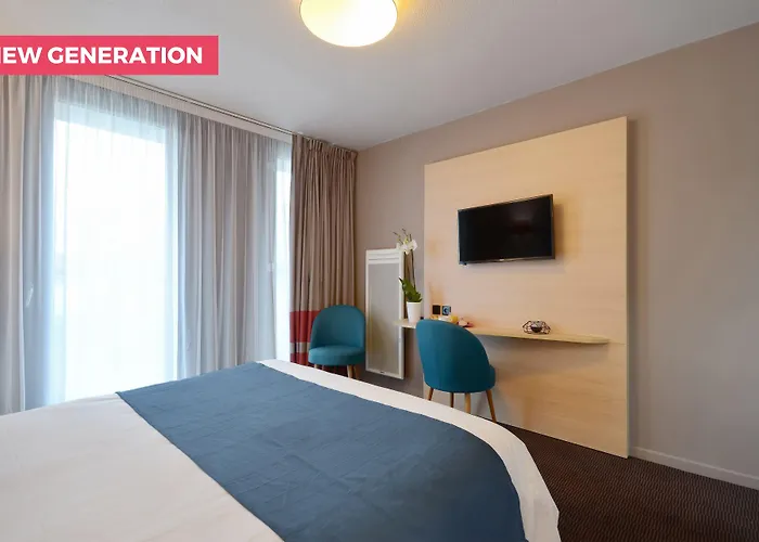 Appart'city Confort Grand Palais 3*