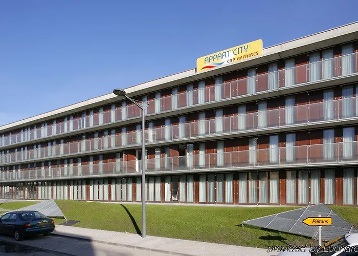 Appart'city Confort Grand Palais 3*