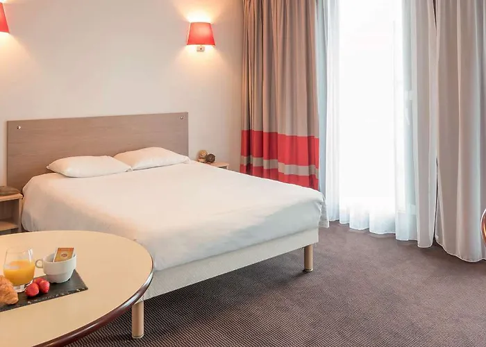 Appart'city Confort Grand Palais Appart hôtel